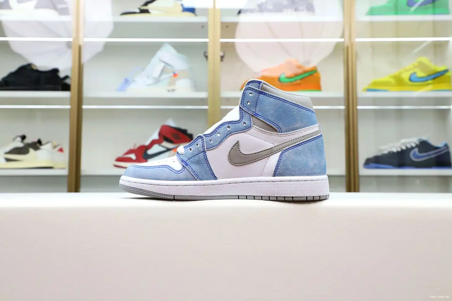 RETRO 'HYPER JORDAN ROYAL' AIR HIGH Kimikick 1 OG 0608